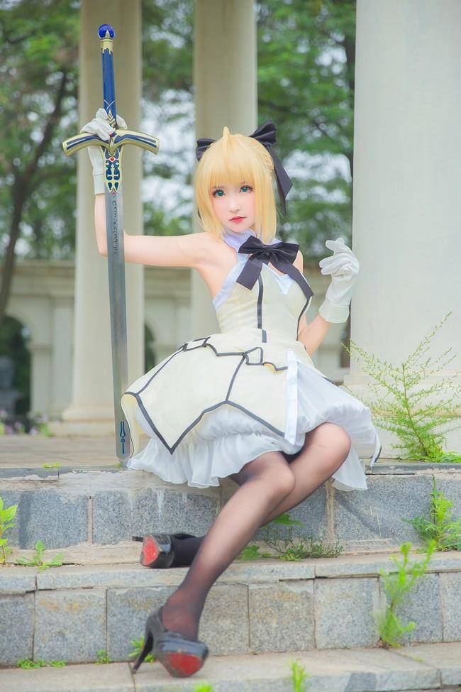 Saber lily Cn：泡泡 摄影：岚风(图1)