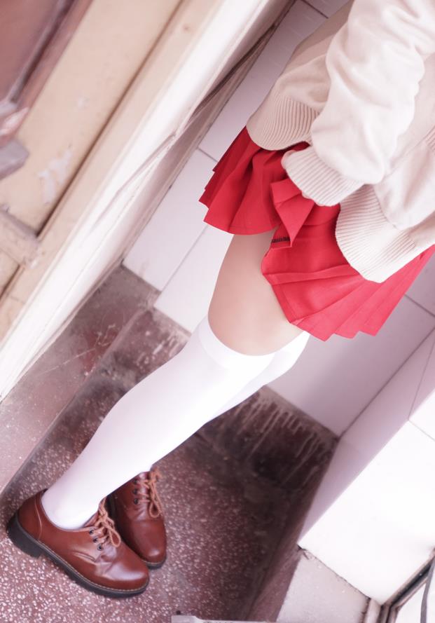 神楽坂真冬红JK白过膝【112P-1.27G】(图3)