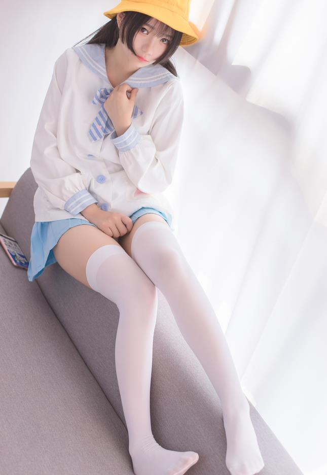 轻兰映画SPL008高颜值美少女白丝【94P-421MB】(图3)