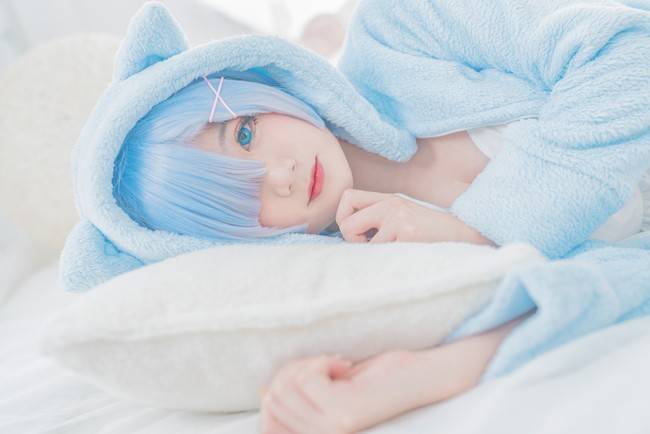 蕾姆cos Cn：流沄 摄影：步步(图2)
