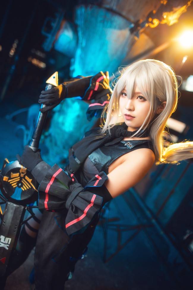 明日方舟 斯卡蒂cosplay Cn：寞羽(图1)