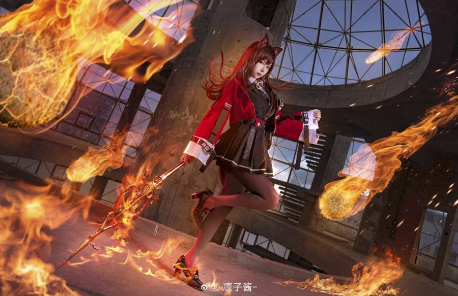 明日方舟 天火cosplay Cn：凛子酱(图3)