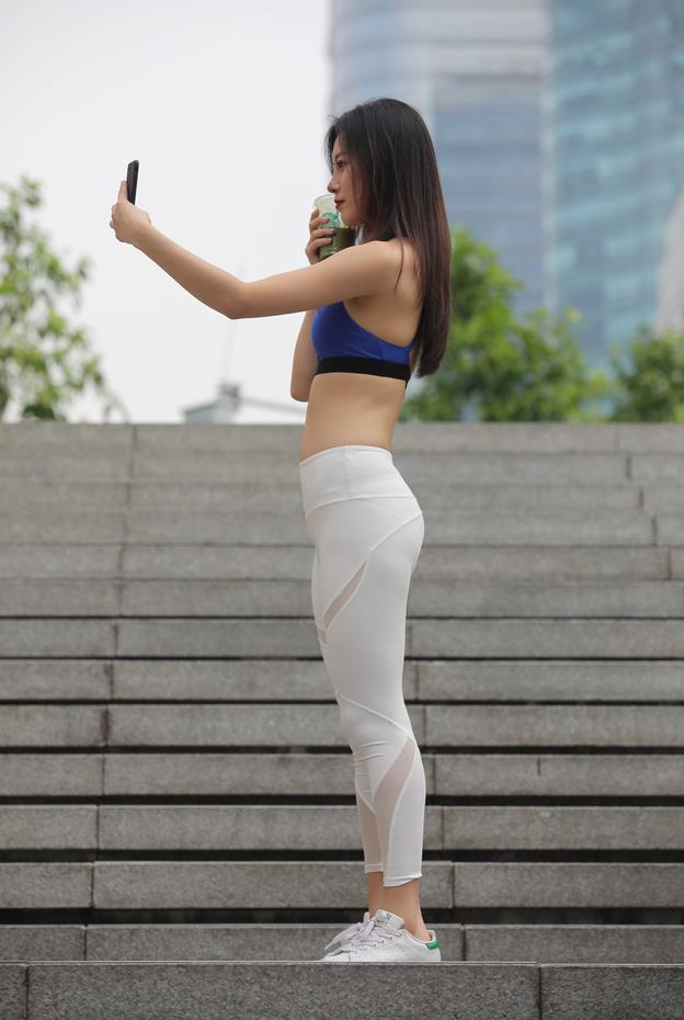 【街拍】骑摩拜的俏丽小姐姐【591P-5.32G】(图14)