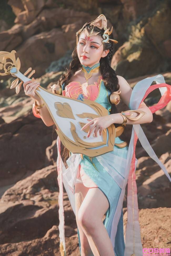 王者荣耀 角色：杨玉环 Cn：不爱吃鱼的猫猫x夭灼(图2)