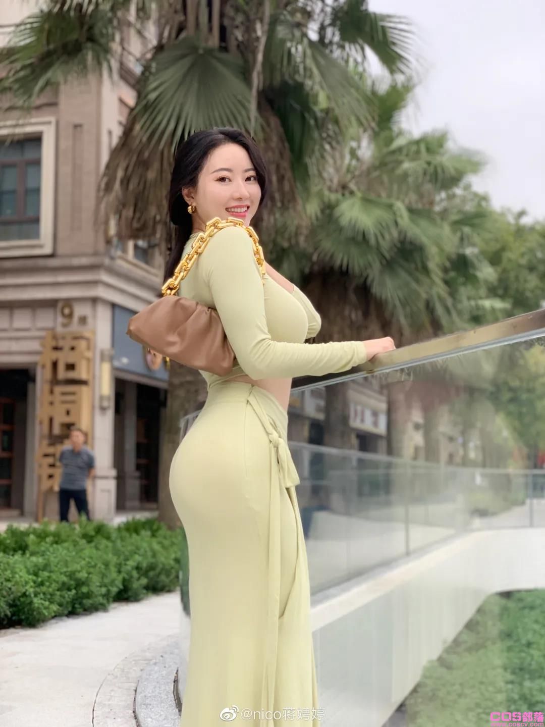李云迪嫖娼事件 李云迪嫖娼29岁女主 陈某卉视频流出(图30) 李云迪嫖娼事件 李云迪嫖娼29岁女主 陈某卉视频流出(图30)