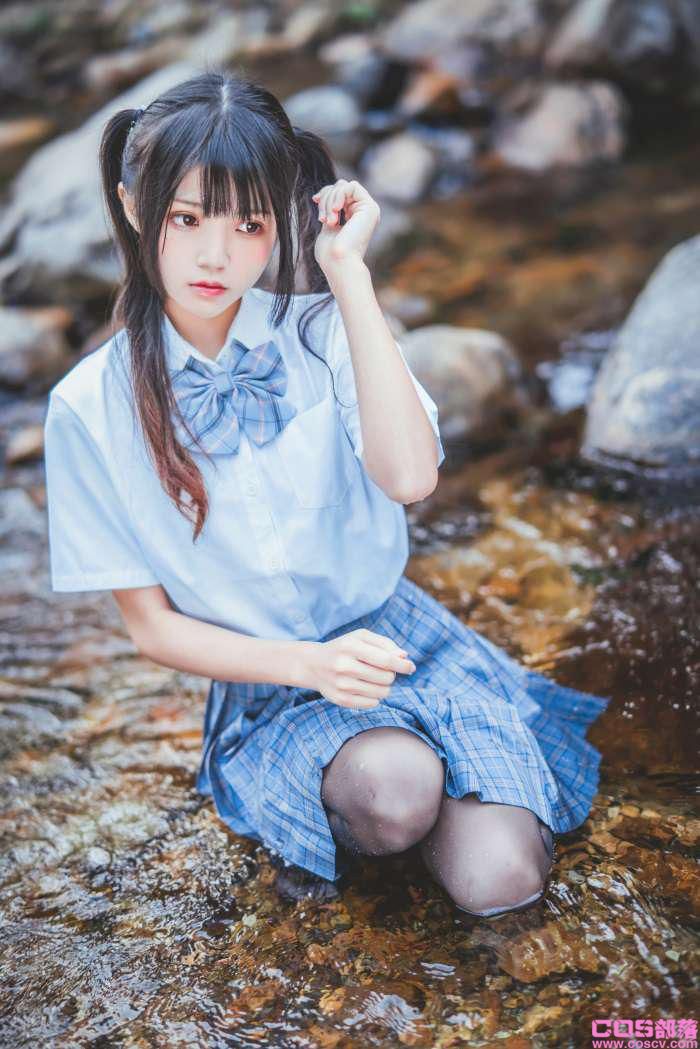 罗利风COS 桜桃喵 – 小溪边死库水【75P/1.37G】(图3)