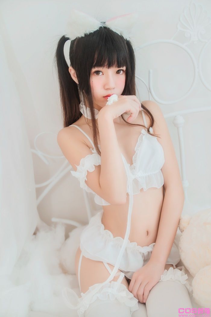 罗利风COS 桜桃喵 - 白猫COS【32P/234MB】(图1)