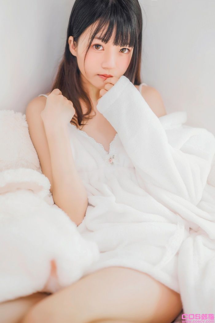 罗利风COS 桜桃喵 - 冬眠套装【38P/318MB】(图1)