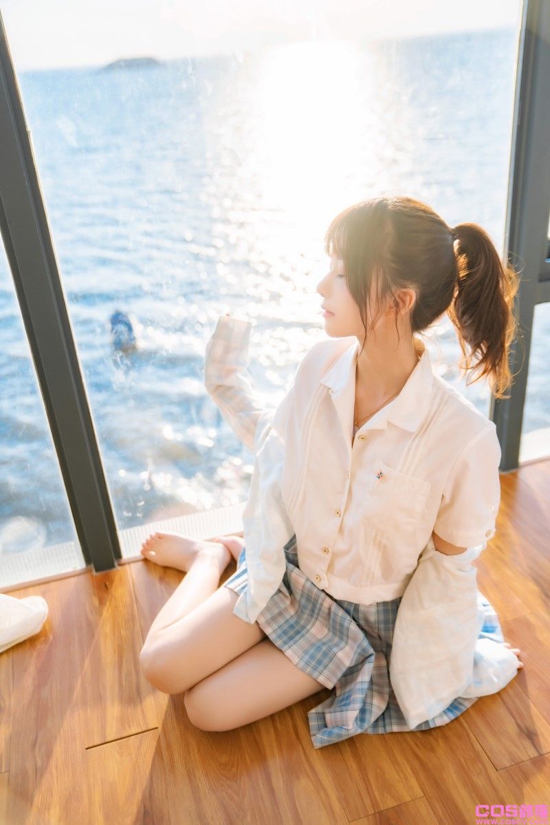 人气Coser@桜桃喵 感光【30P/564MB】(图1)