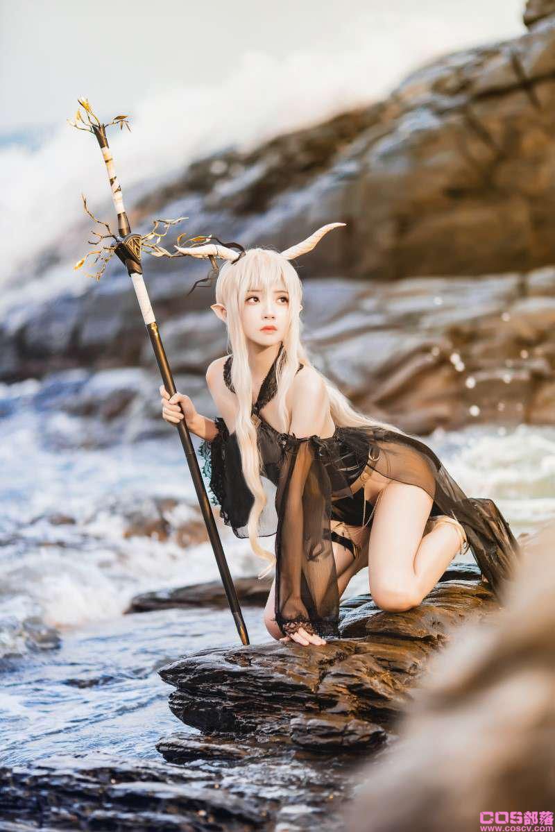 人气Coser@桜桃喵 - 闪灵泳衣【42P/955MB】(图3)