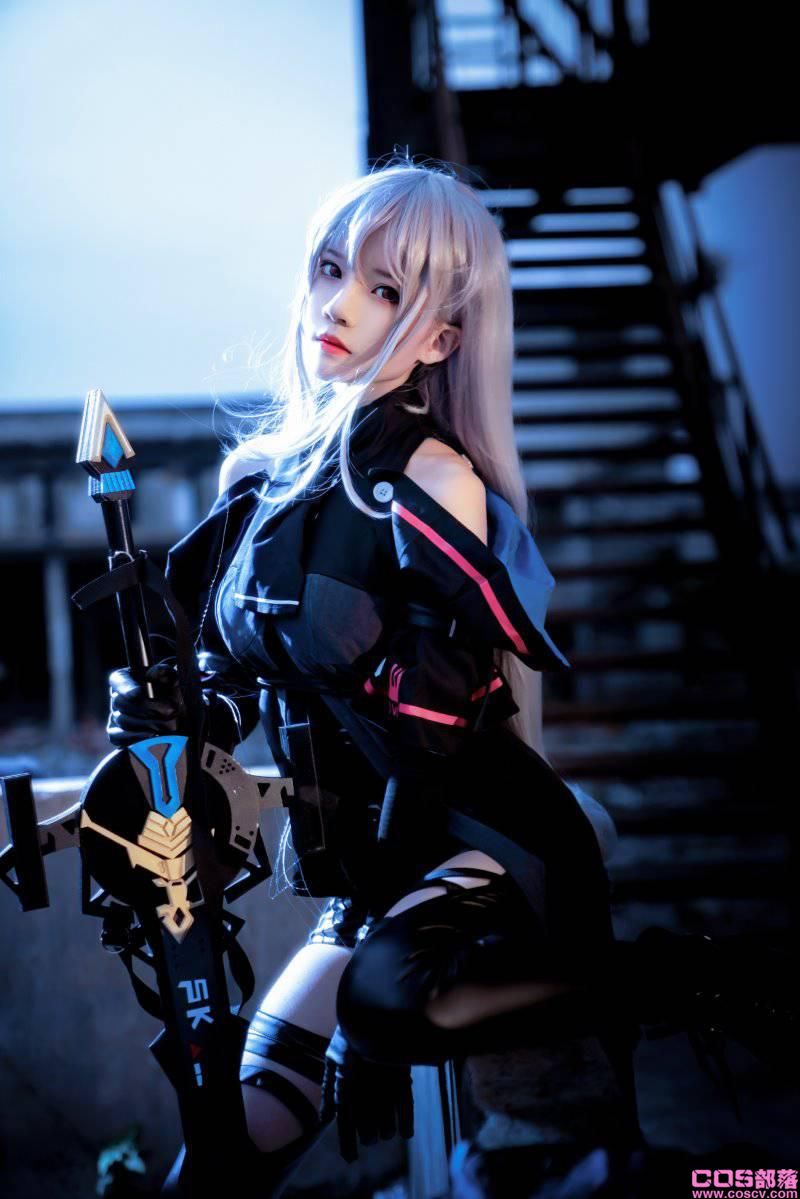 人气Coser@桜桃喵 斯卡蒂【16P/290MB】(图1)