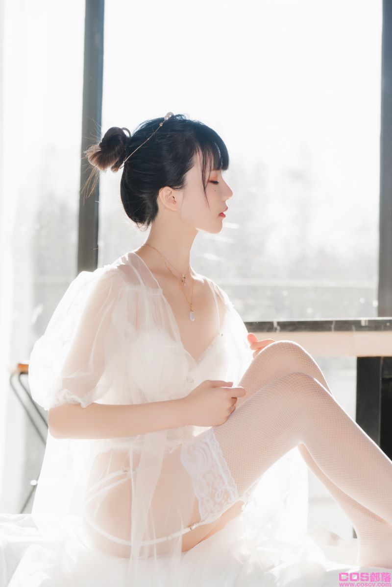 人气Coser@桜桃喵 白纱糖01【40P/601MB】(图1)