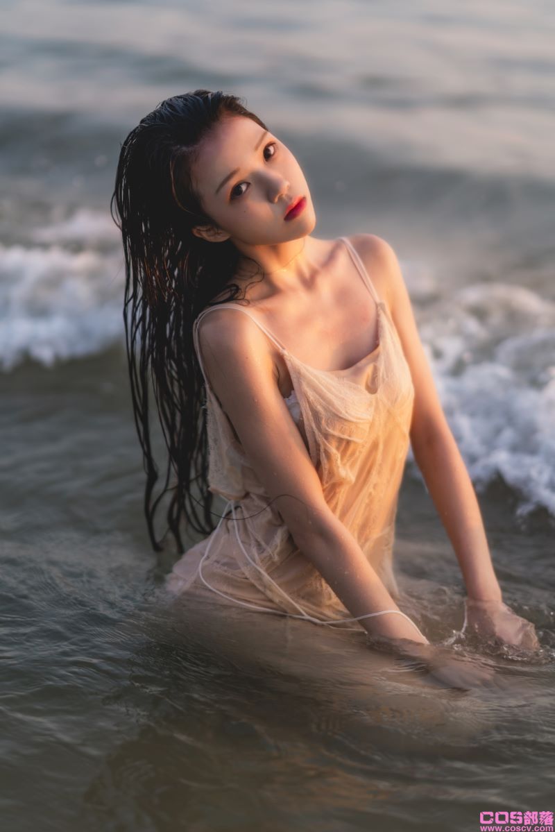 人气Coser@桜桃喵 潮汐【33P/390MB】(图1)