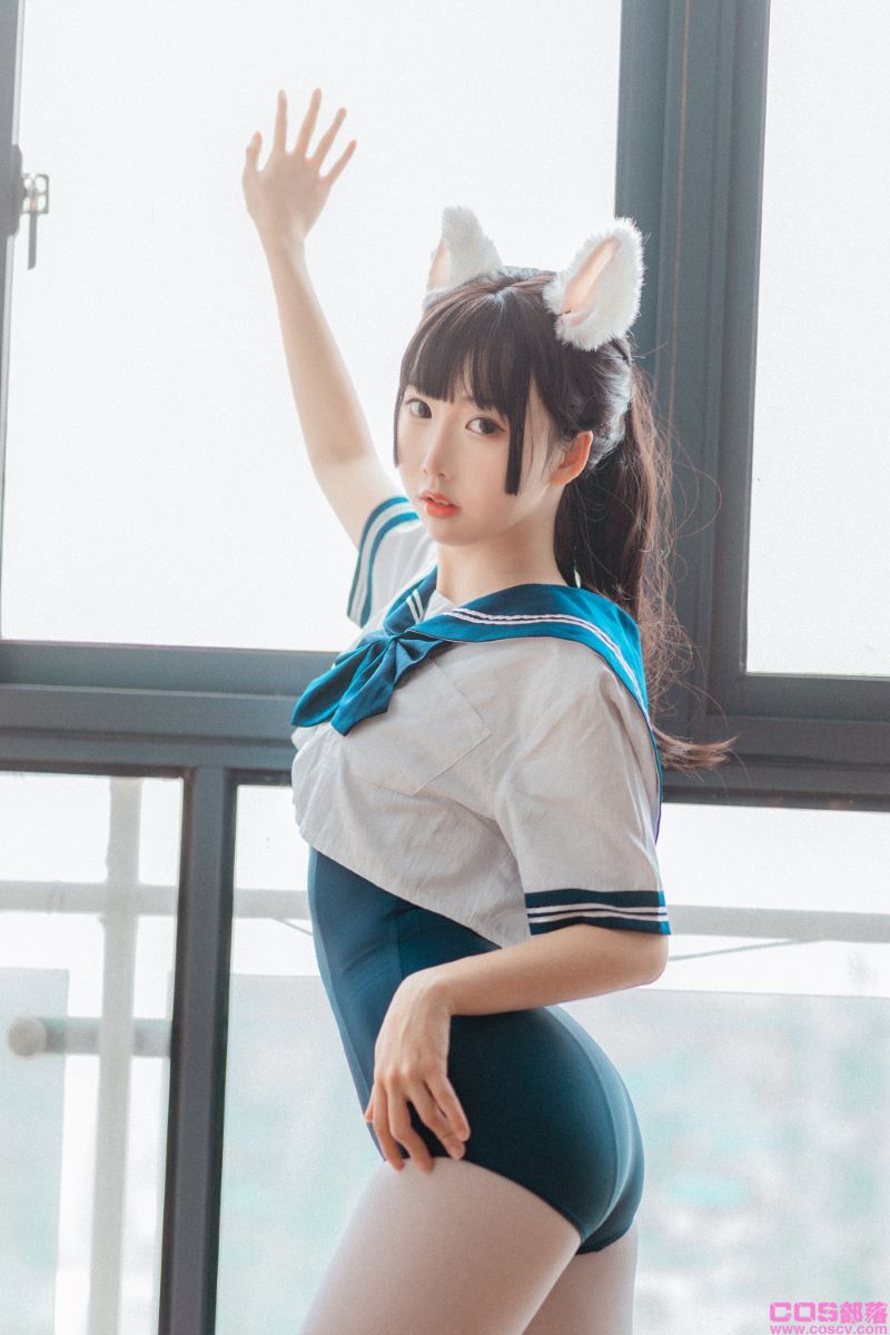 人气动漫Coser@面饼仙儿 水手服 死库水【35P/291MB】(图2)