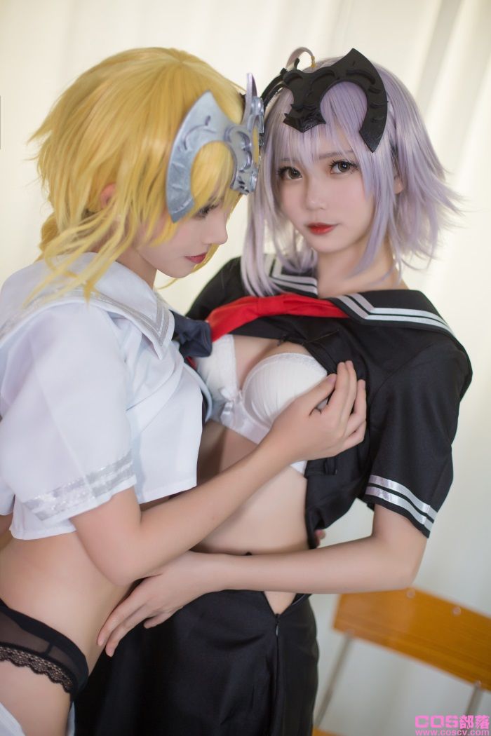 人气动漫Coser@鳗鱼霏儿&大肉丸 贞德【58P/578MB】(图3)