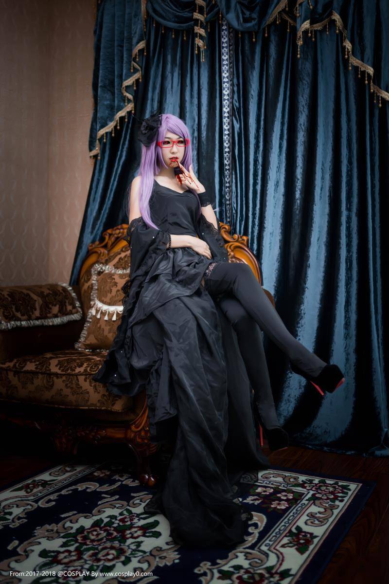 眼镜娘扮演东京食尸鬼神代利世Cosplay(图1)
