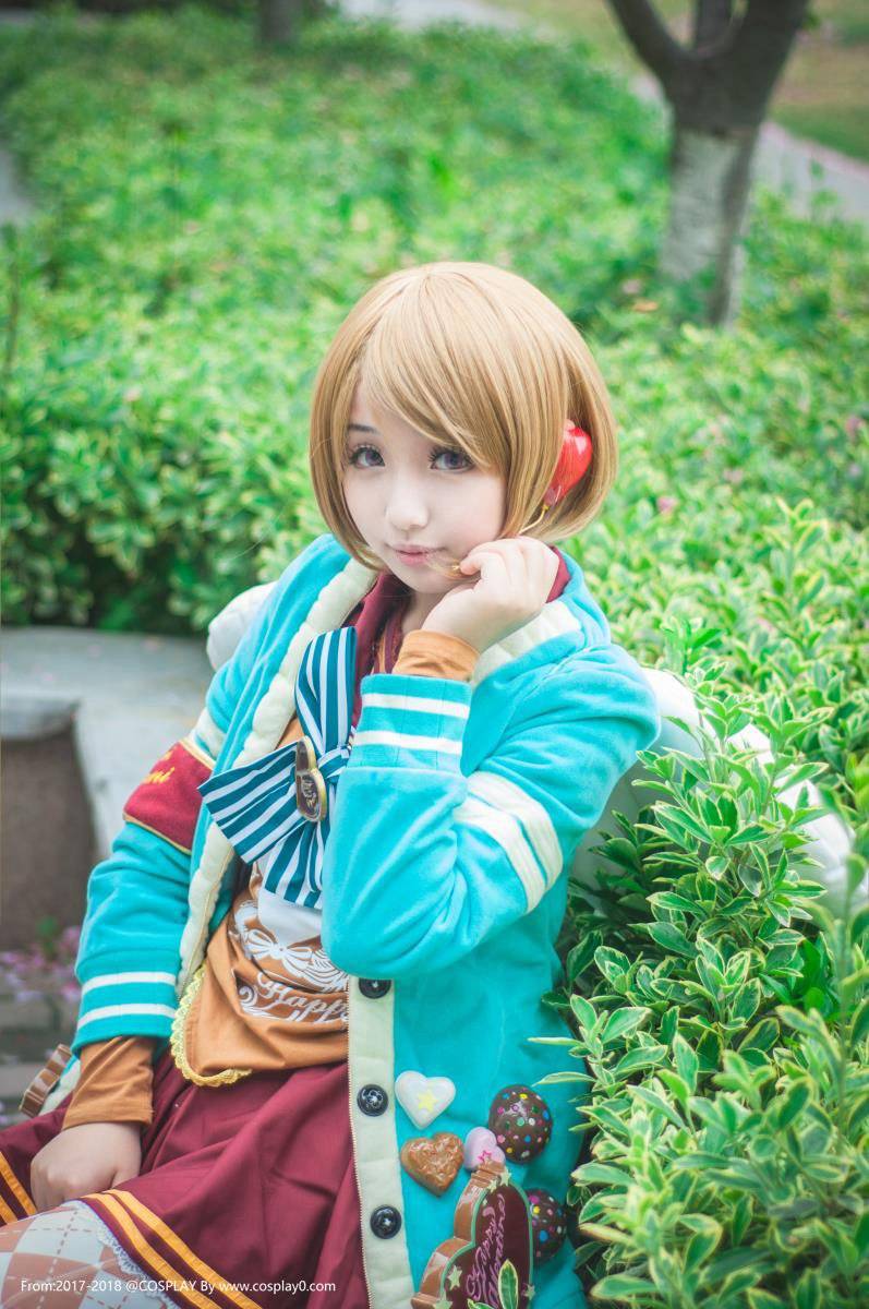 可爱萝莉小泉花阳巧克力情人节Cosplay写真(图1)