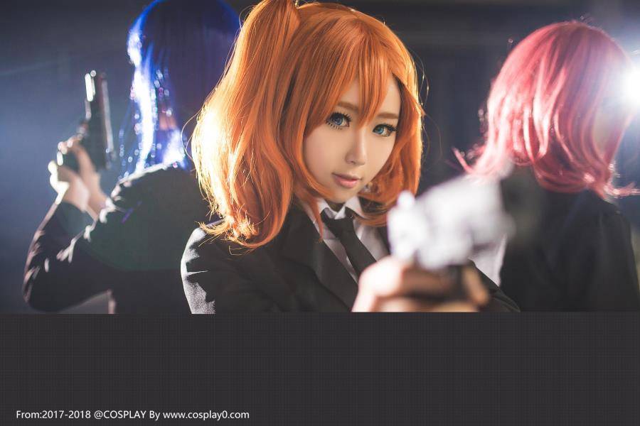 制服美女姐妹花西木野真姬园田海未Cosplay写真(图2)