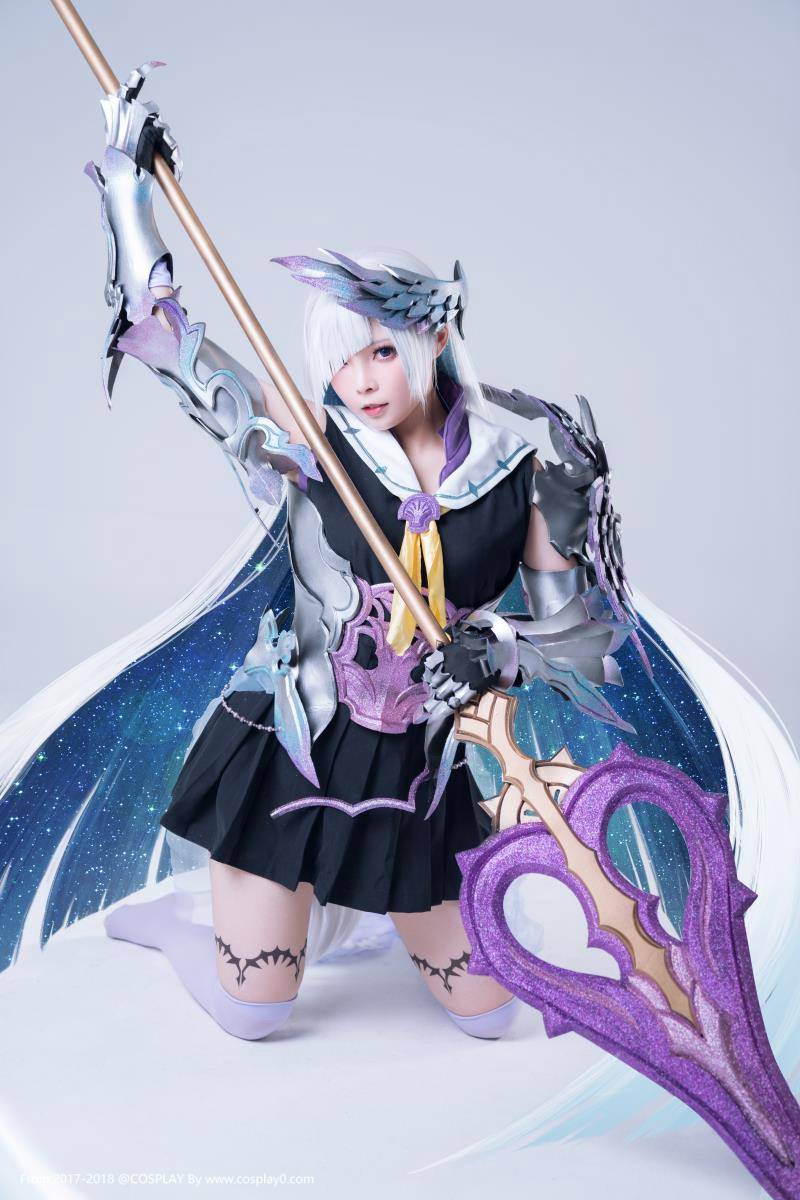 布伦希尔德[Fate]半次元萌妹子Cosplay美女图片(图1)