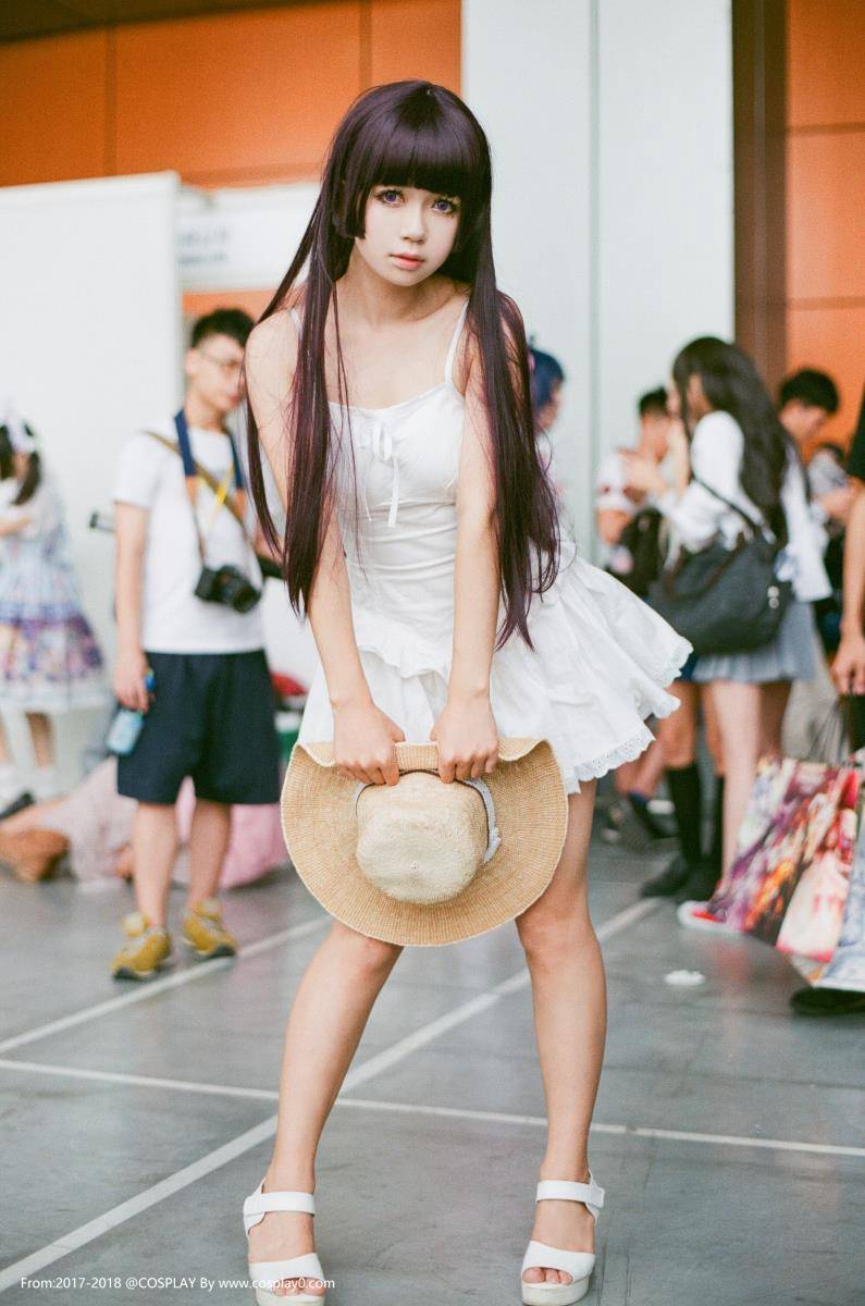 漫展白金x五更琉璃黑猫萝莉连衣裙唯美Cosplay图片(图1)