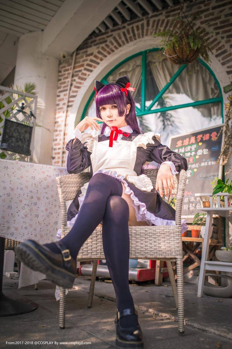白金x肛塞尾五更琉璃黑猫同人女仆装Cosplay本子(图1)