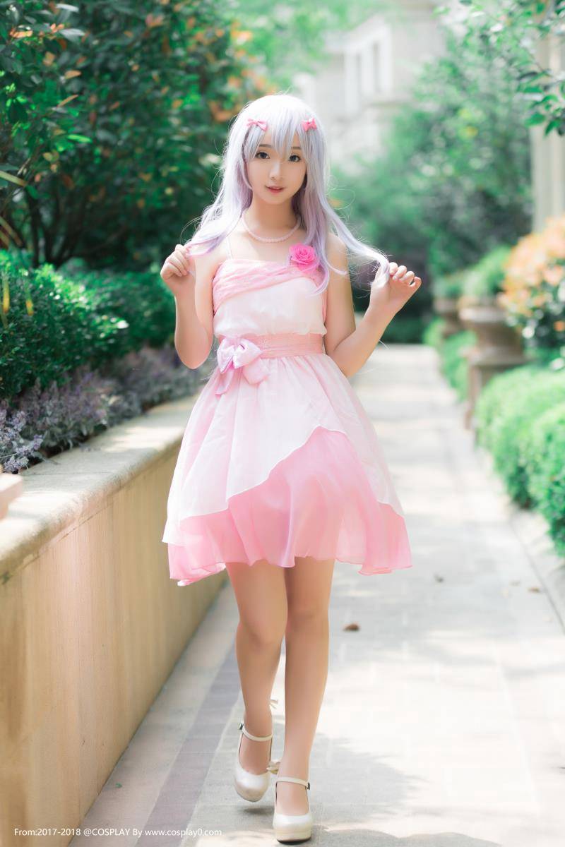 埃罗芒阿老师和泉纱雾萌妹子连衣裙Cosplay(图1)