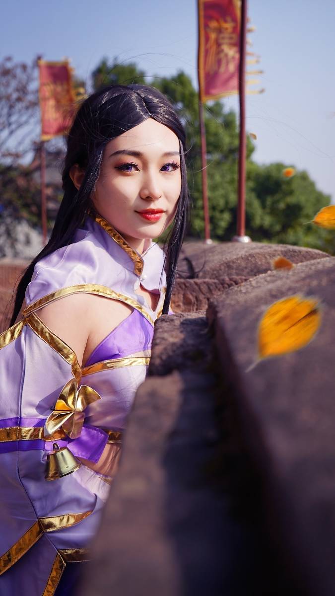 二次元萌妹子Cosplay王者荣耀露娜紫霞仙子(图7)