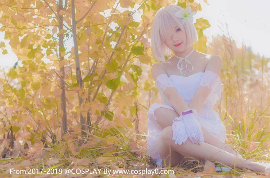 Fate盾娘玛修·基列莱特Cosplay萝莉本子(图11)