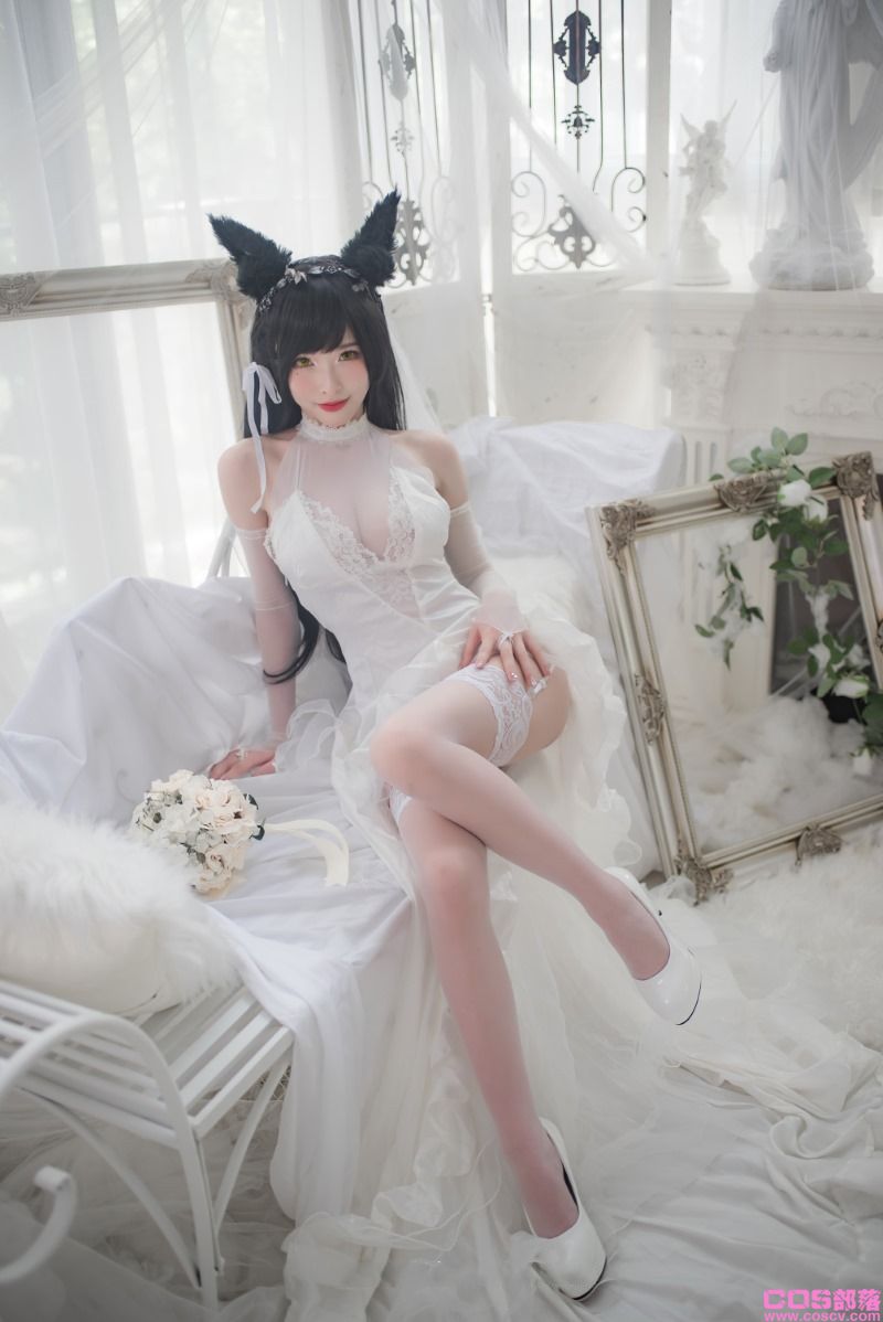 知名动漫博主@清水由乃 爱宕婚纱电子版【49P/1V/1.66G】(图2)