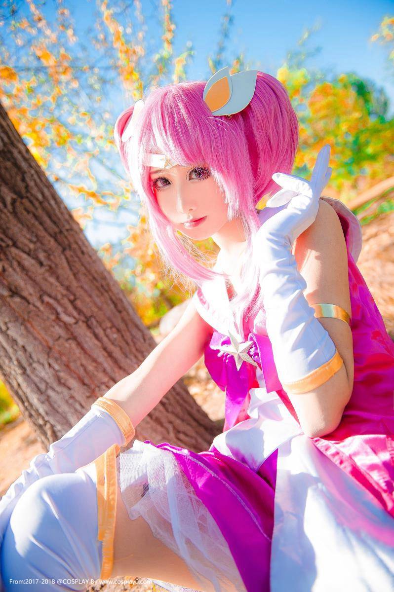 羽天Shine英雄联盟星之守护拉克丝Cosplay(图2)