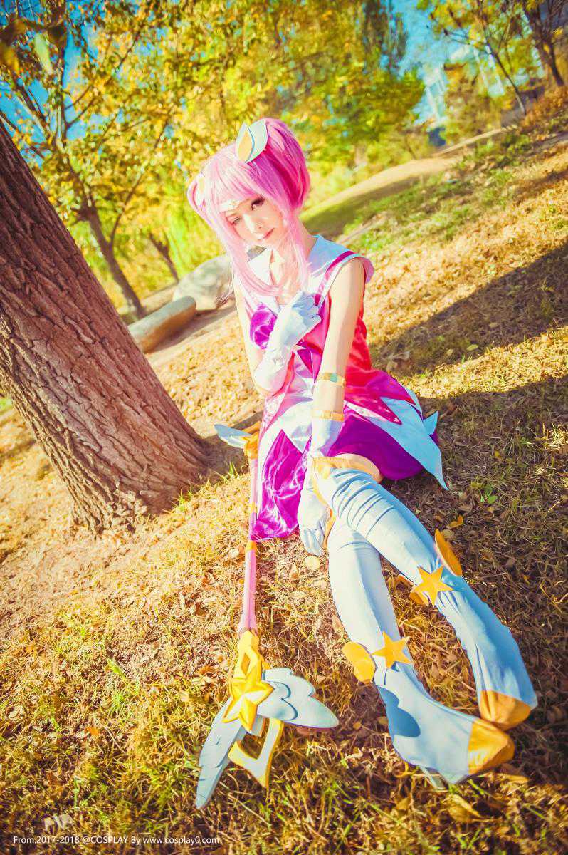 羽天Shine英雄联盟星之守护拉克丝Cosplay(图4)
