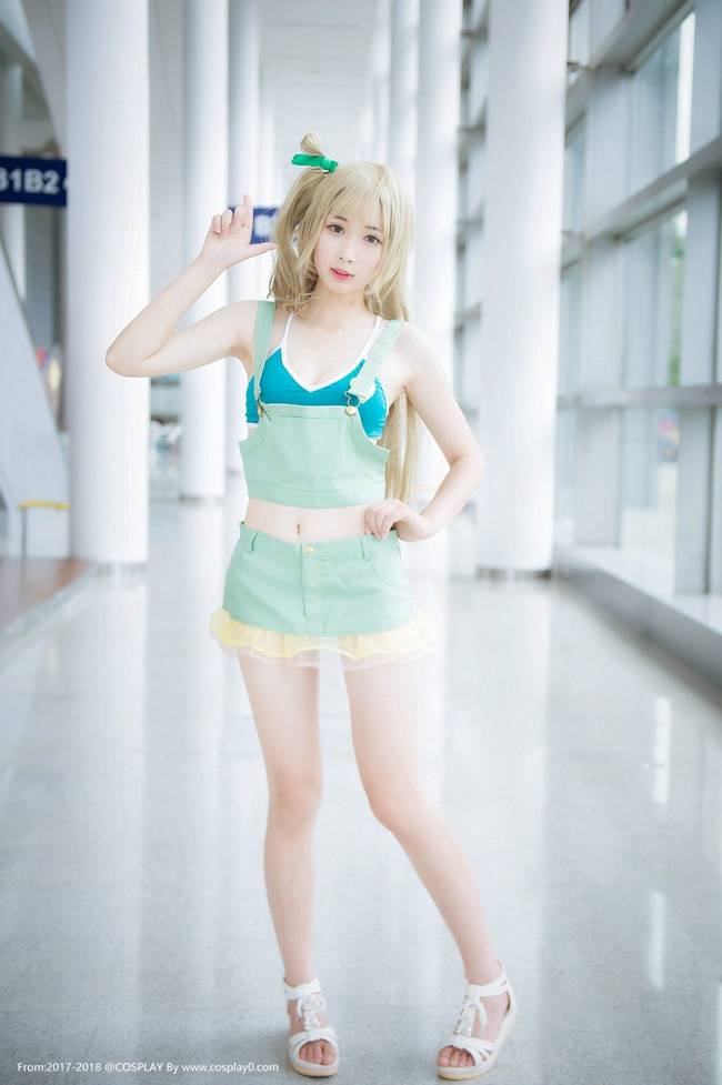 二次元萌妹子大长腿南小鸟Cosplay(图8)