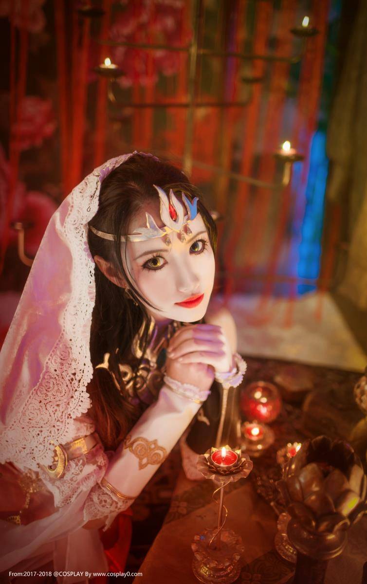 极品御姐剑网三Cos正片 明教喵姐Cosplay(图1)