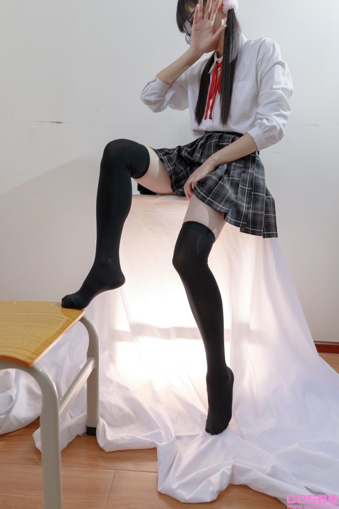 罗利丝控-喵写真 PR15 008 长腿的嘿丝妹纸【91P/1V/585MB】(图2)