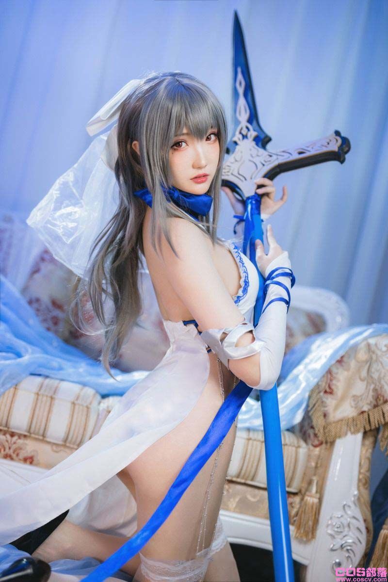 动漫Coser@瓜希酱 路易九世礼【22P/122MB】(图3)