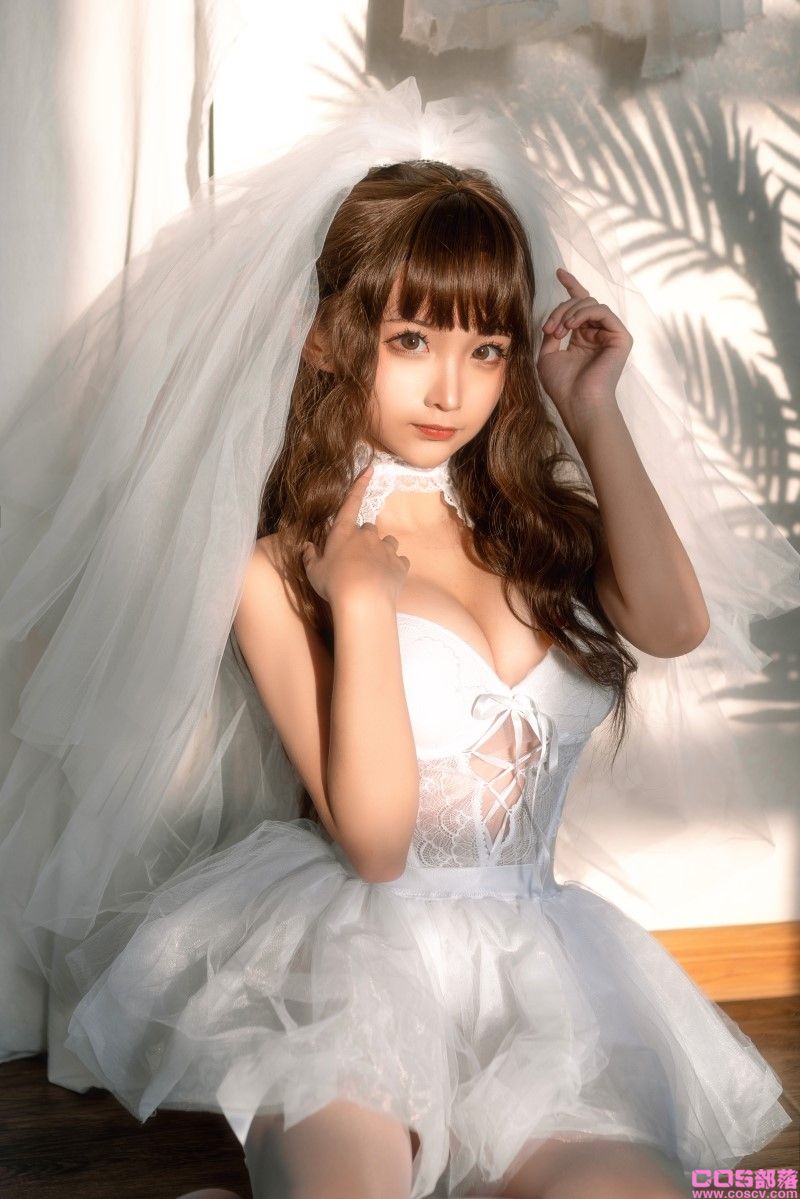 知名动漫博主@蠢沫沫 婚纱【42P/408MB】(图3)