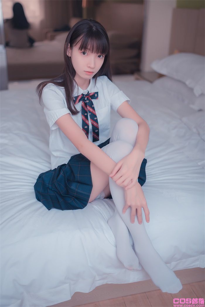 风之领域写真 No.004 长腿白丝【49P/70.7MB】(图3)