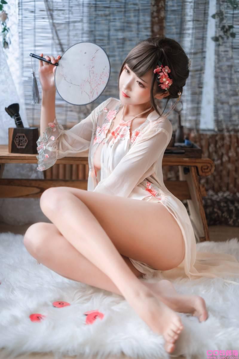 知名动漫博主@三度_69 肚兜【32P/214MB】(图1)