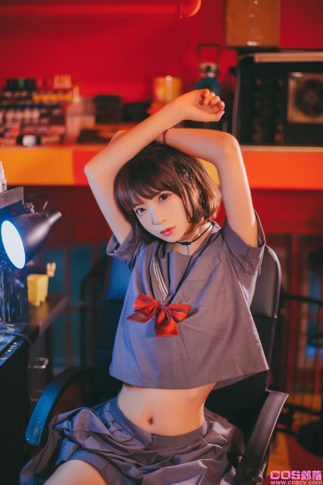 网紅妹纸@疯猫ss - 暗黑JK【16P/220MB】(图3)