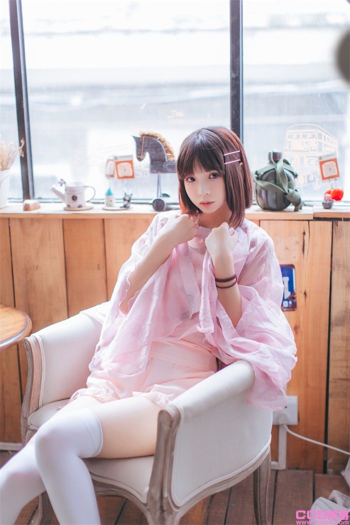 网紅Coser@疯猫ss - 粉红日常【19P/184MB】(图2)