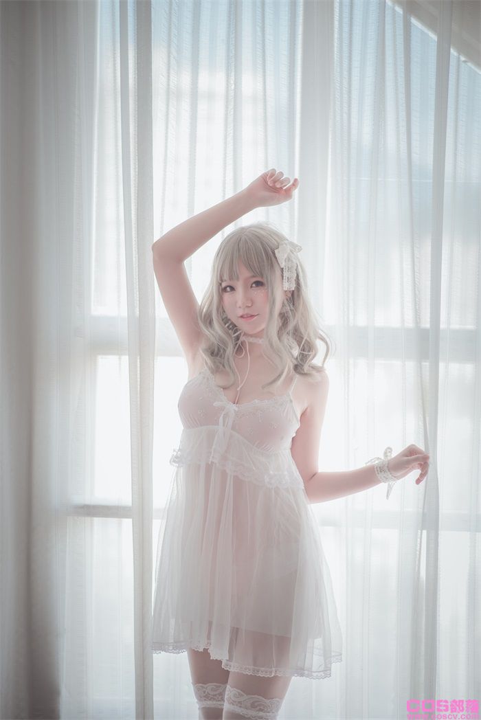 Coser女神@Yoko宅夏Cos - 白色丝质连衣裙【26P/161MB】(图3)