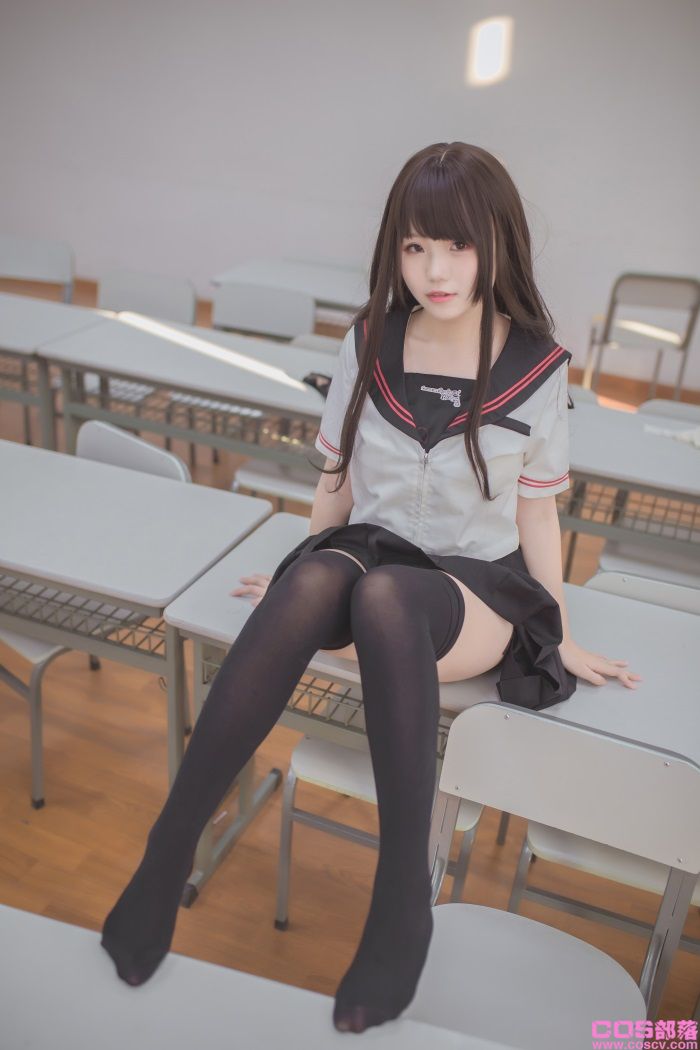 Coser女神@Yoko宅夏Cos - 嘿丝JK【39P/220MB】(图2)