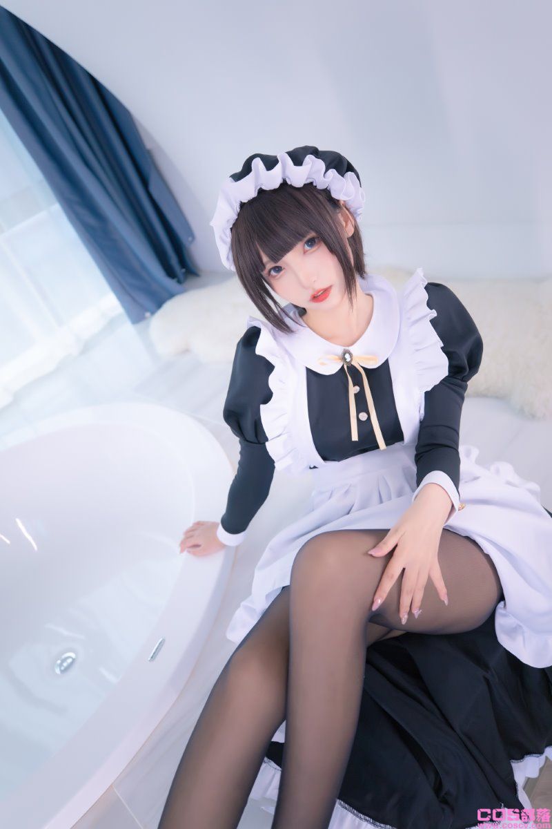 神楽坂真冬 -女仆主题《愛のラビリンス2 》【150P/2V/604MB】(图2)