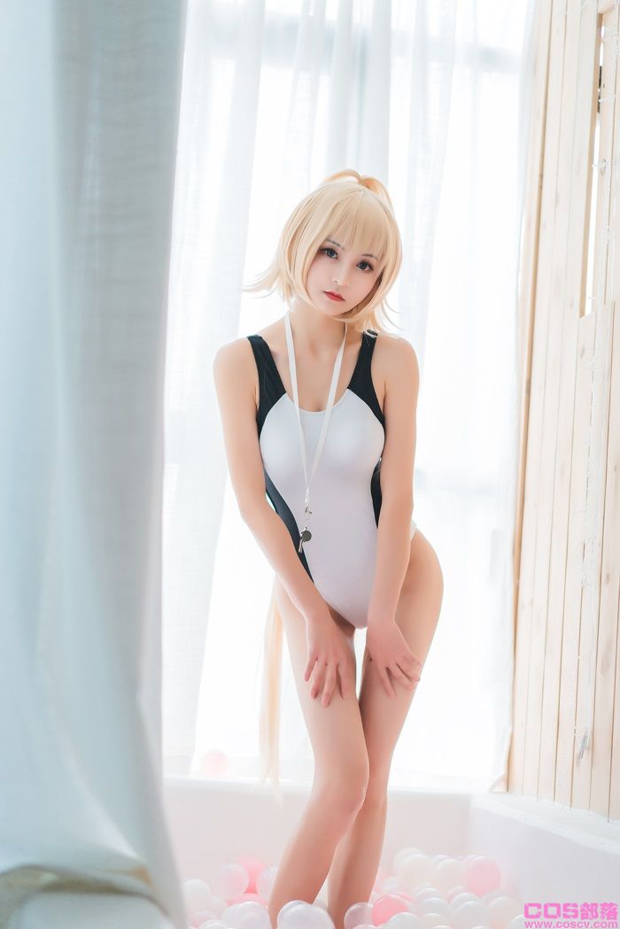 风之领域写真 No.181 黑白条纹泳装【39P/362MB】(图3)