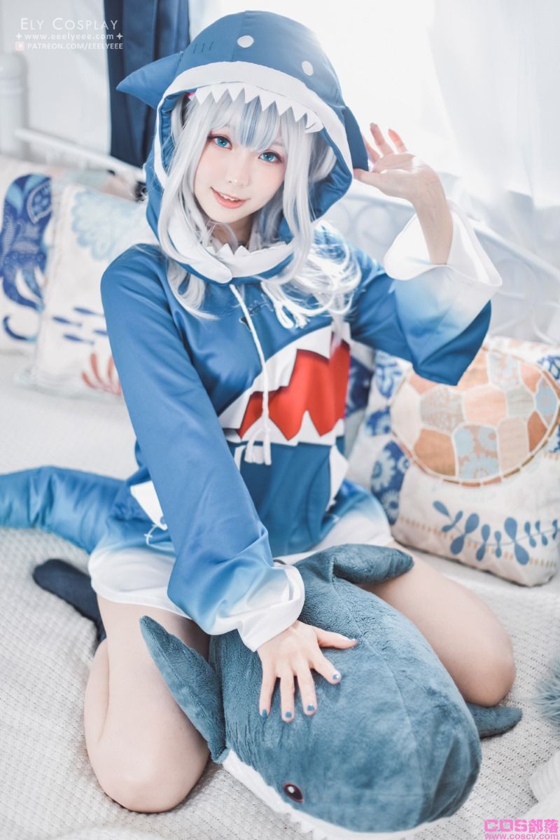 台湾Coser@ElyEE子 Gawr Gura【44P/57MB】(图2)