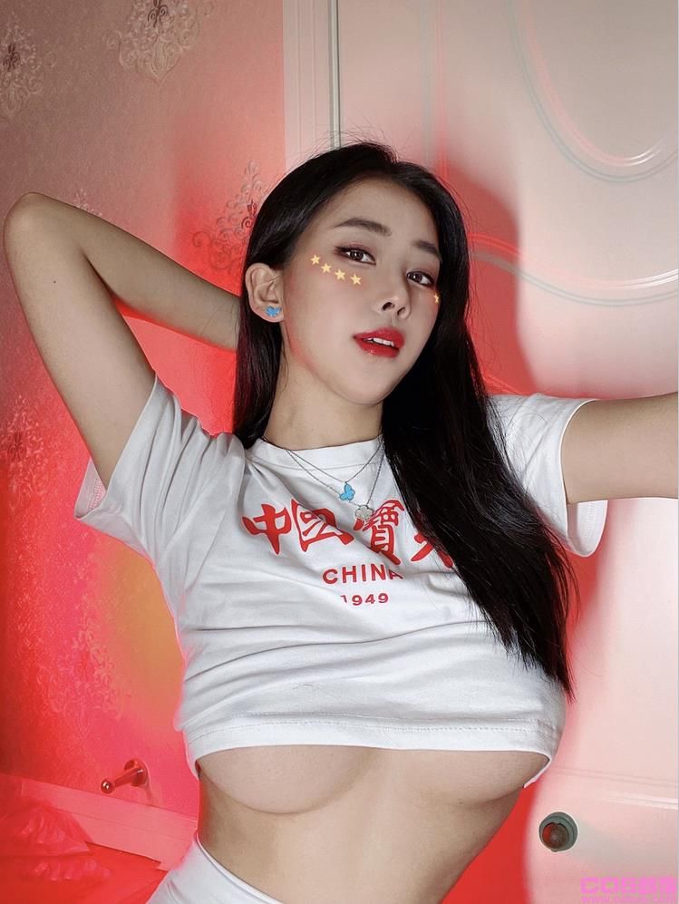【Cos部落】推特超人气极品巨汝网红 张贺玉 极品女神 超级美汝大合集【255V+2377P/7.91G】(图2)