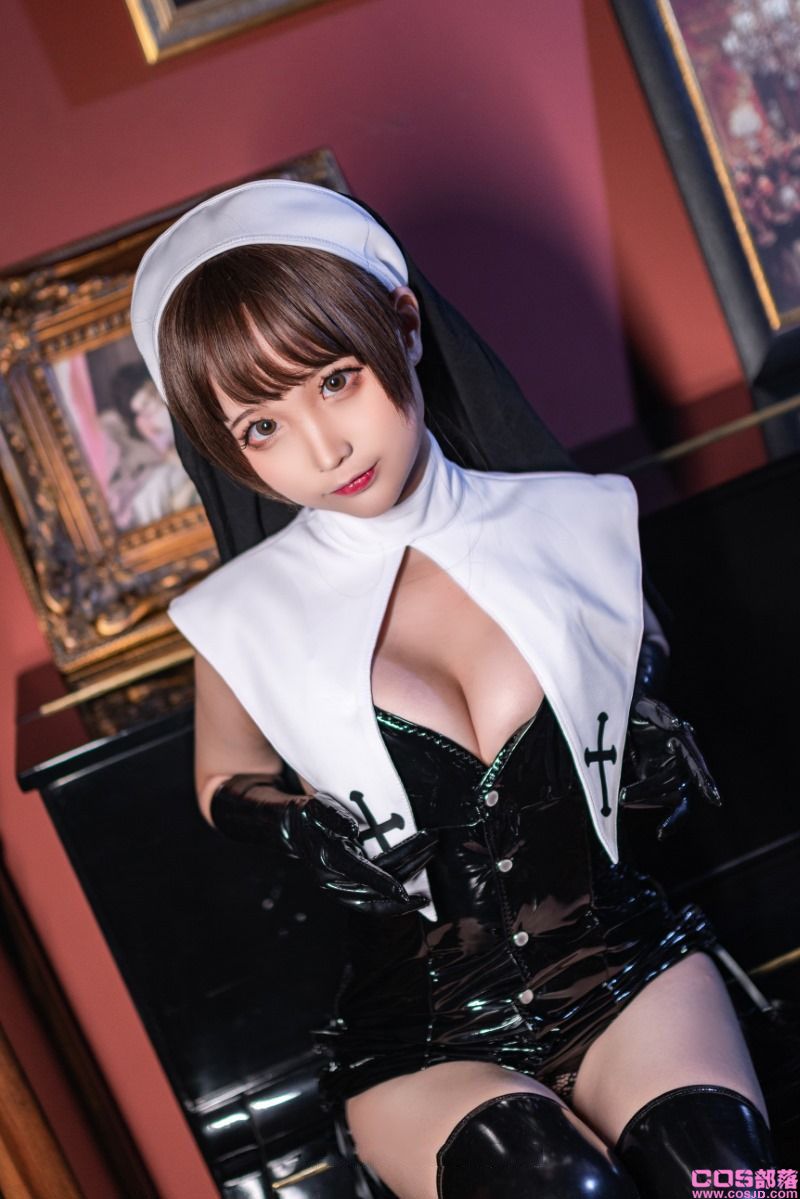 知名动漫博主@蠢沫沫 沫沫真爱版 魅–皮修女 [40P/399MB](图2)