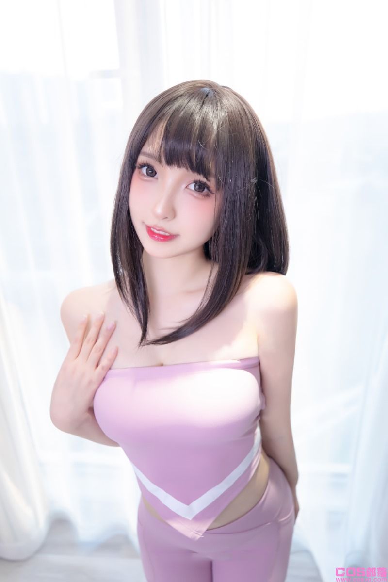 神楽坂真冬写真-《草莓蜜桃》[75P/143MB](图1)