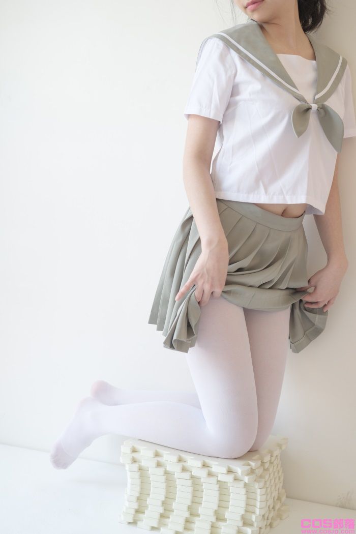 森萝财团写真 X系列 X-016 [136P/1V/1.57G](图3)