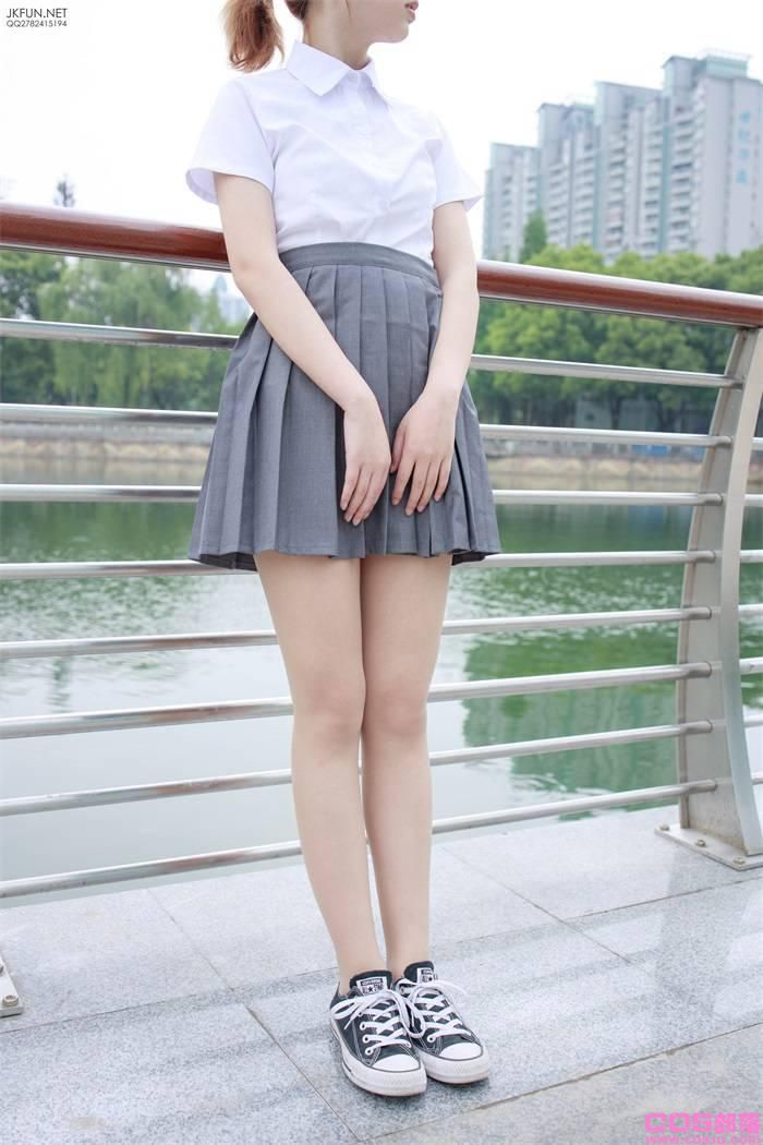 森萝财团写真 – JKFUN-005 卉子 10D肉丝 [116P/1V/2.59GB](图1)